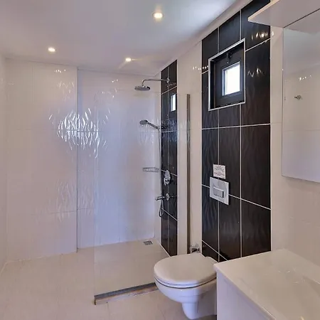 3 Bedroom - 3355 빌라 칼칸
